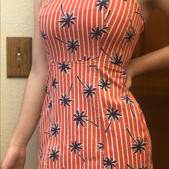 Super Cute Denim Dress - Picture 2 of 5